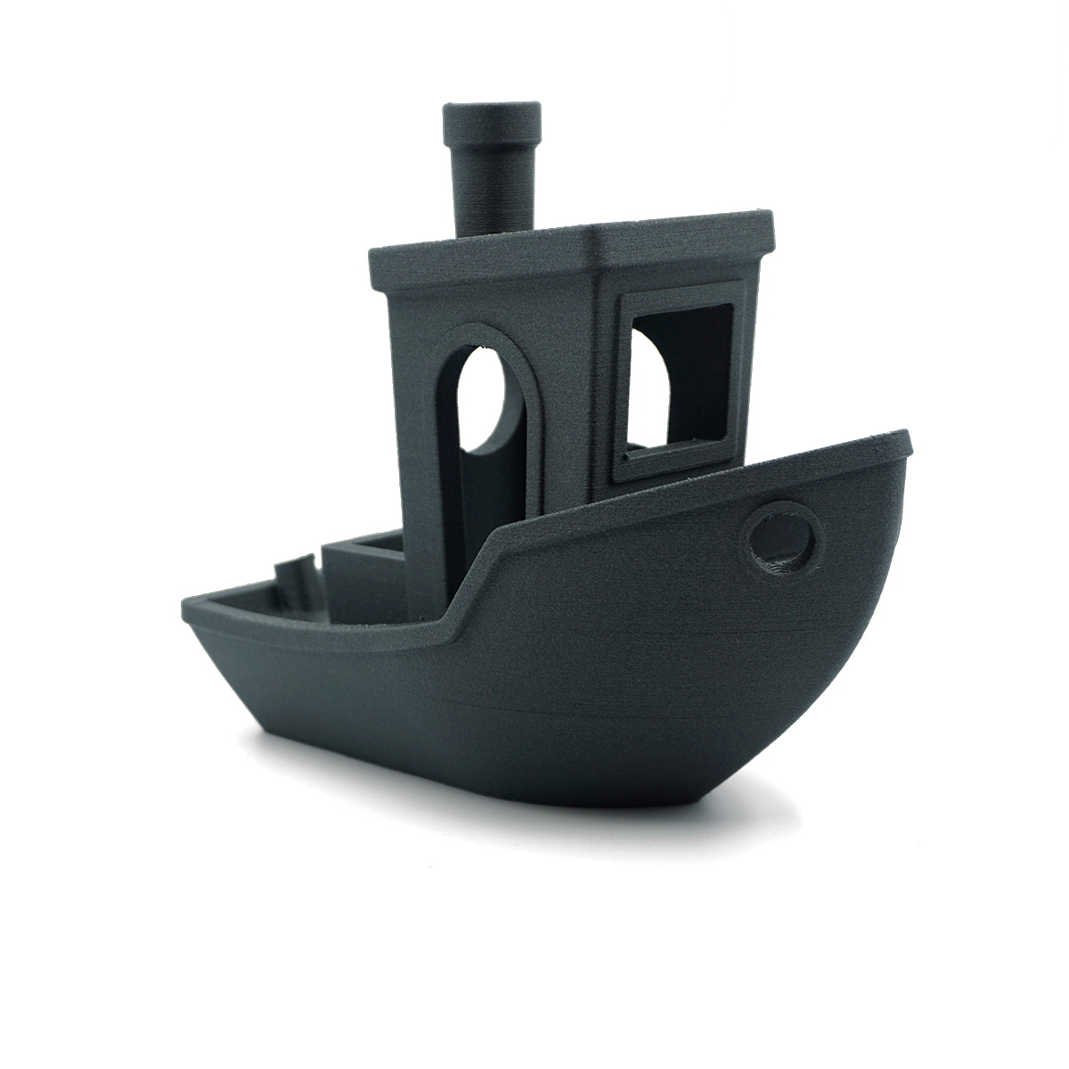 Тестовий кораблик Benchy, надрукований з Fiberlogy PCTG+CF10