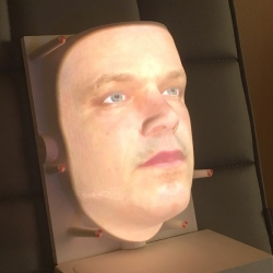 Лицо под проекцию